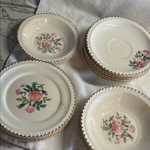 Wild Rose patterned dishes set
